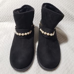 Black Faux Fur Lining Booties